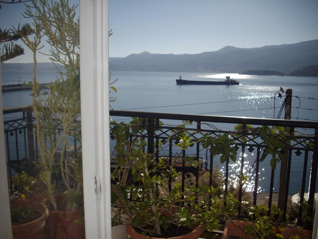 Anna In Front Of The Sea Apartment Sitia (Crete) Exterior foto